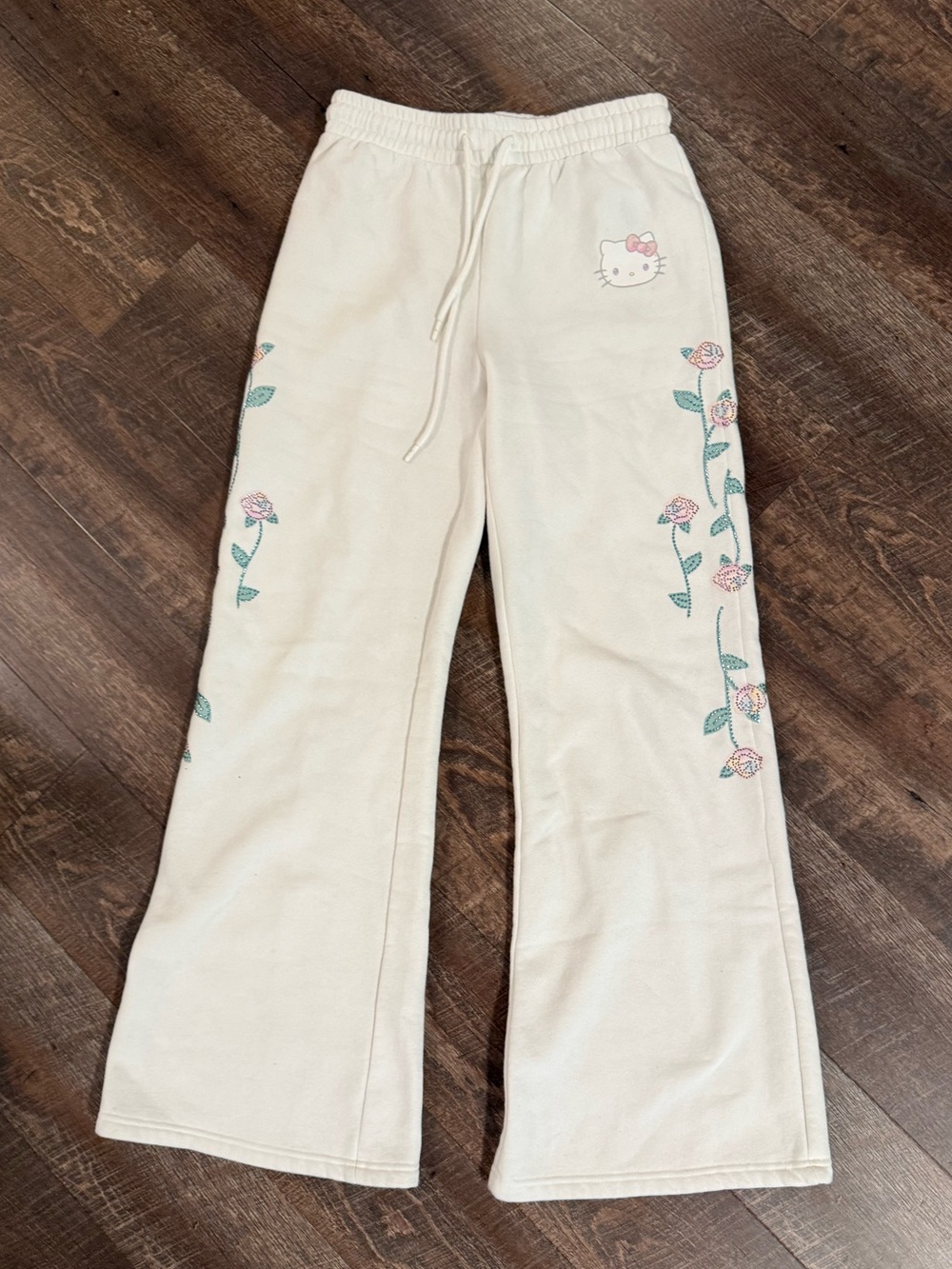 Forever 21 Cream Hello Kitty Floral Wide leg sweatpants
